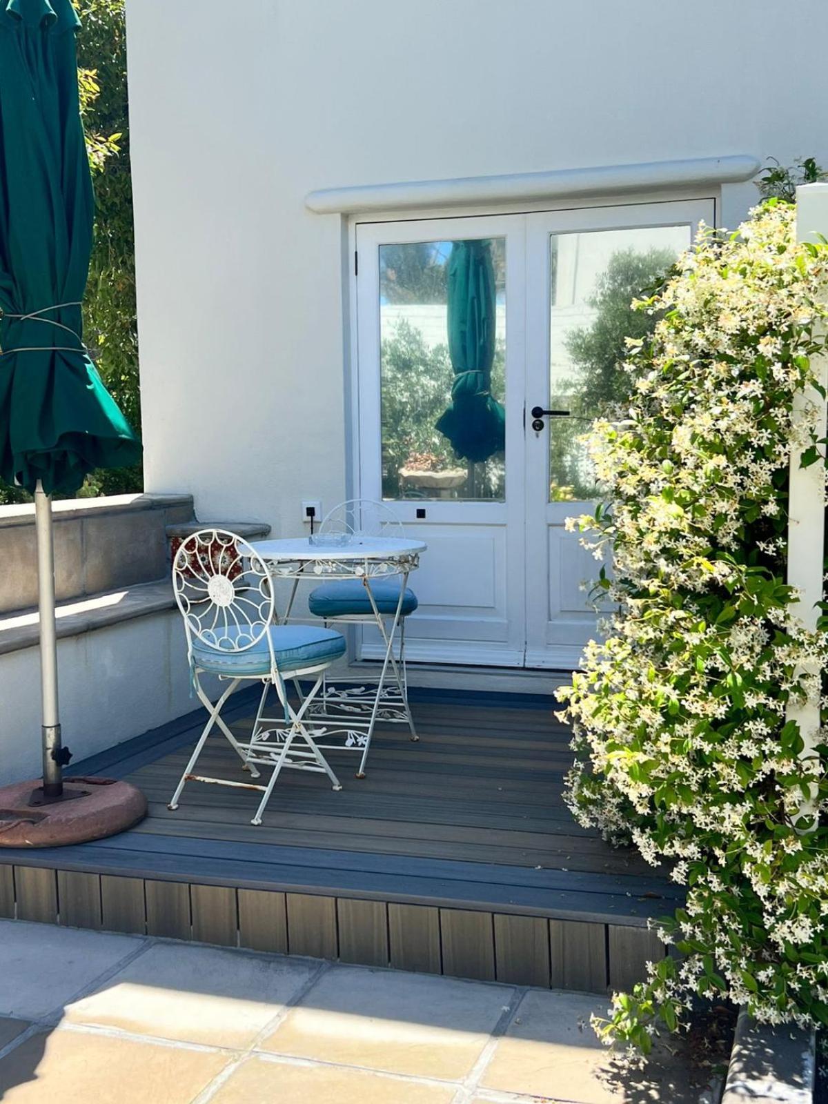 Charming Flatlet Near The Amazing Sunset Guest house *